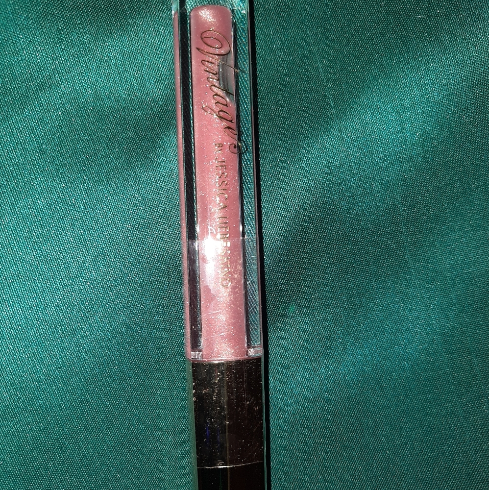 Vintage by Jessica Liebeskind sparkling lipgloss
